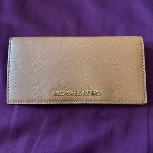 Michael Kors wallet